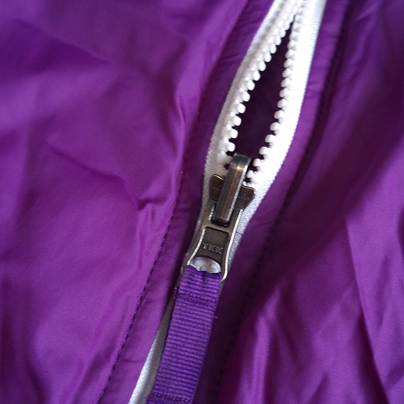 North Face Girls Purple Lightweight Insulated Jacket, XL/ 18 - Picture 8 of 14